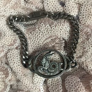 Antique Capricorn Bracelet | silver tone zodiac